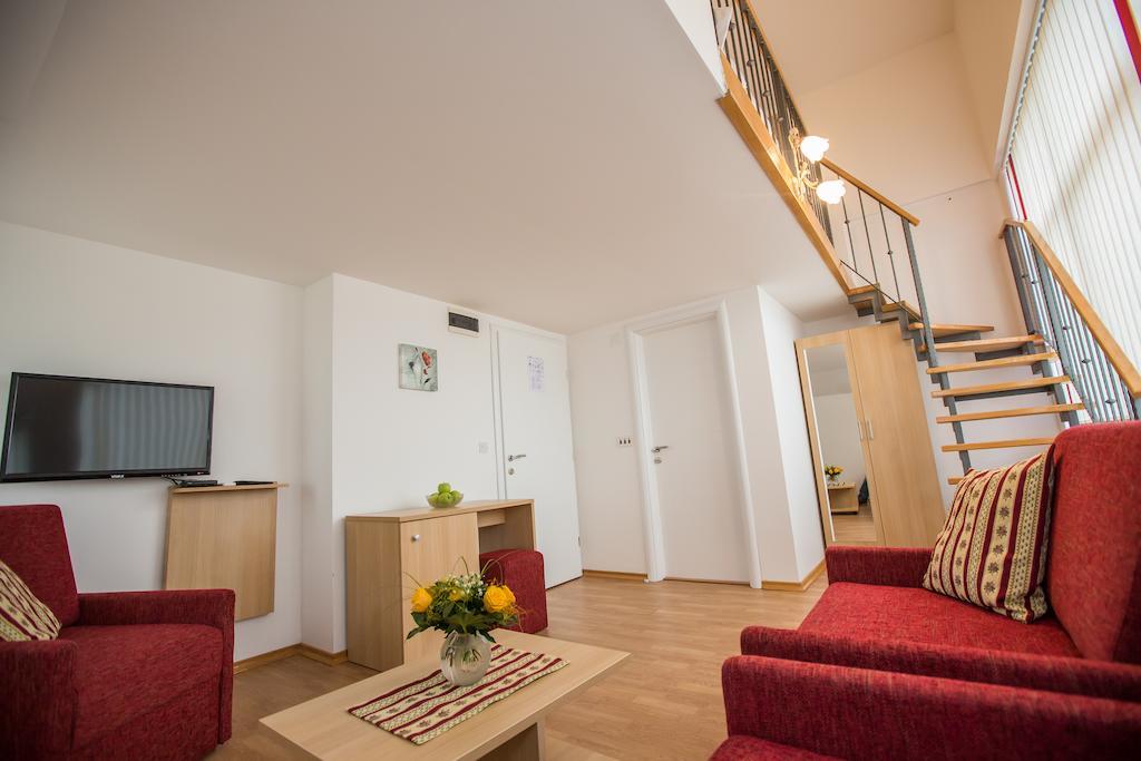 Apartments And Rooms Millennium Ogulin Pokój zdjęcie